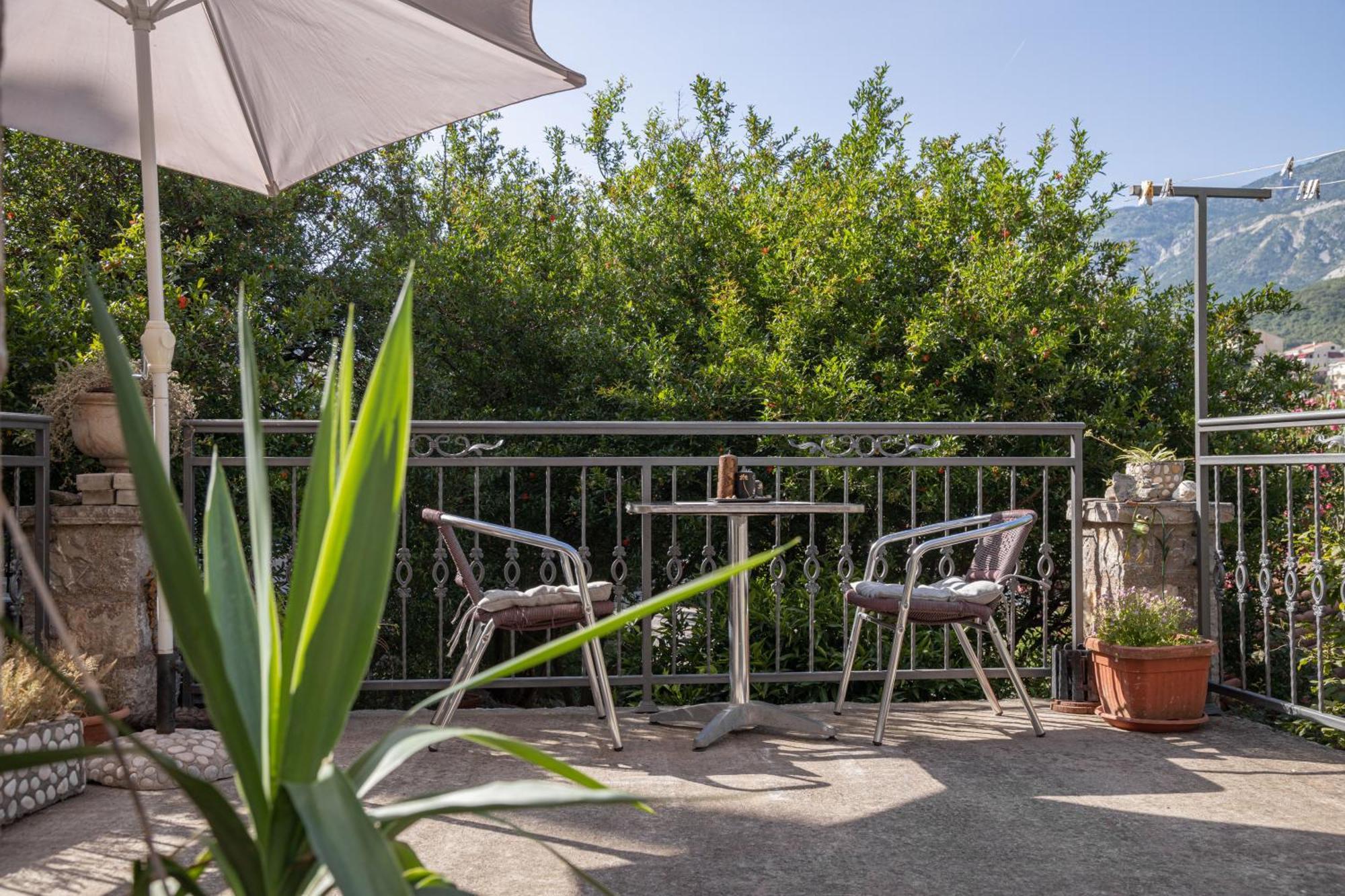 Stone Beach Apartments Pržno 外观 照片