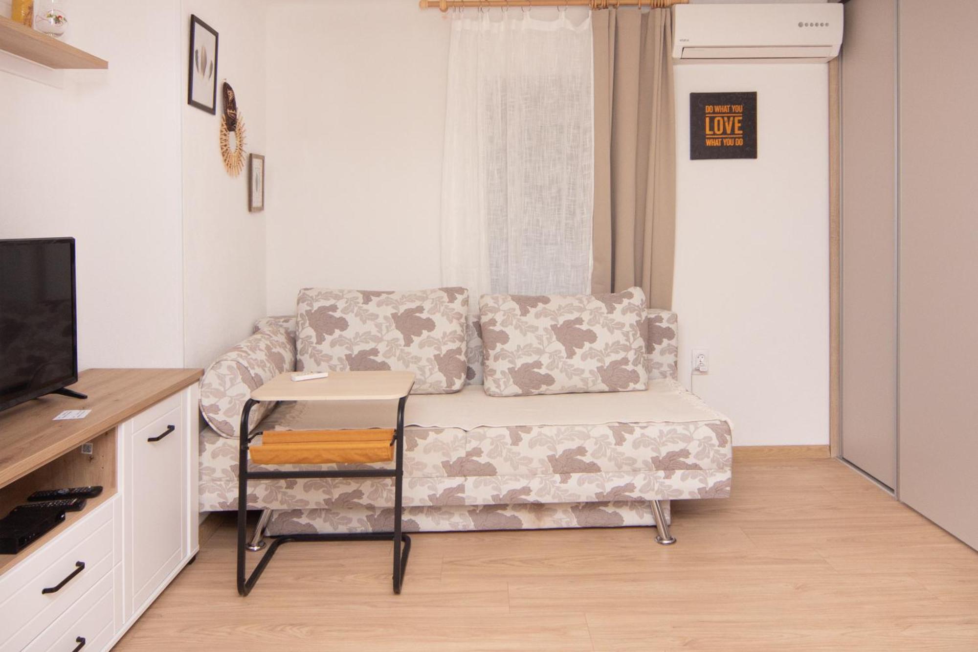 Stone Beach Apartments Pržno 外观 照片